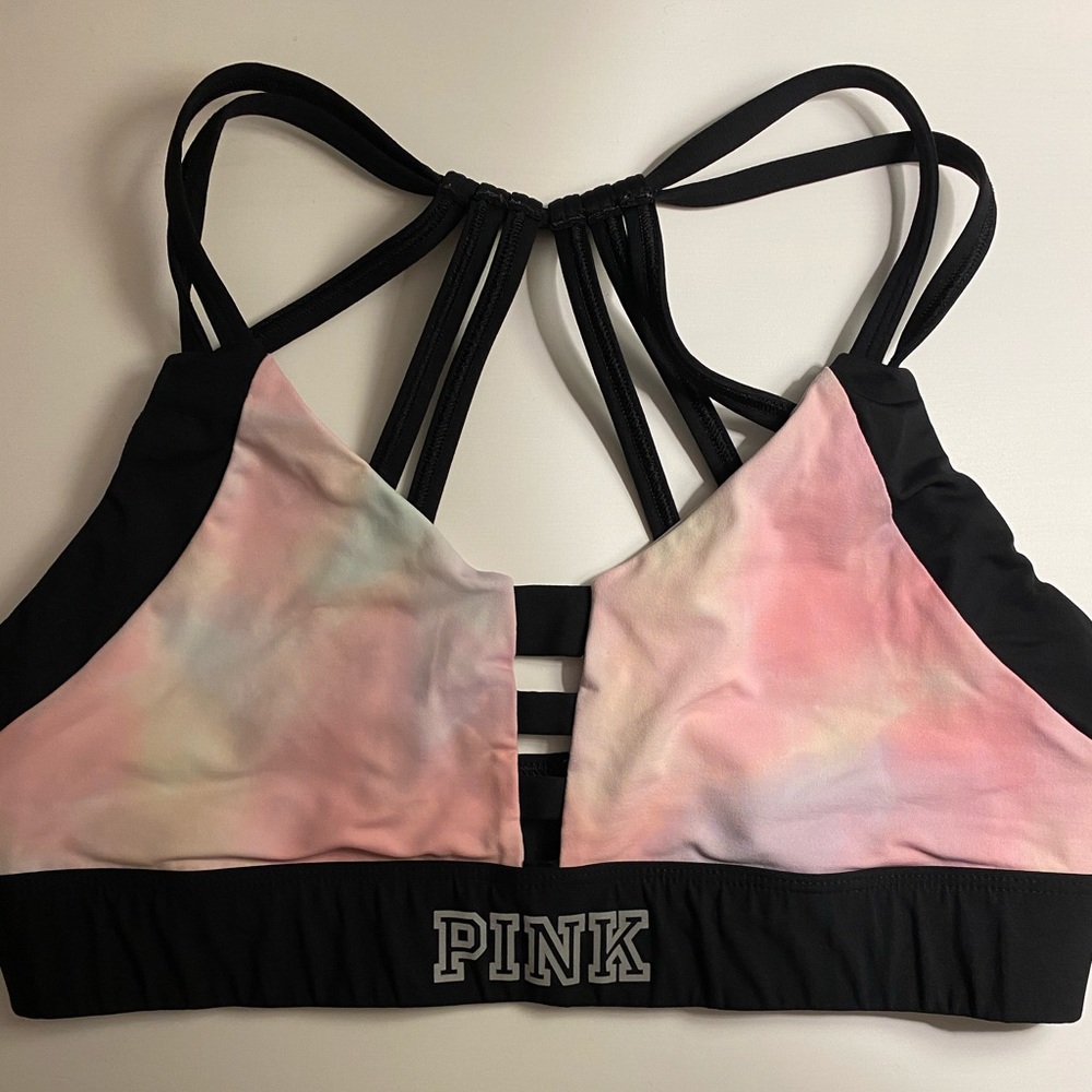 VS PINK SPORTS BRA